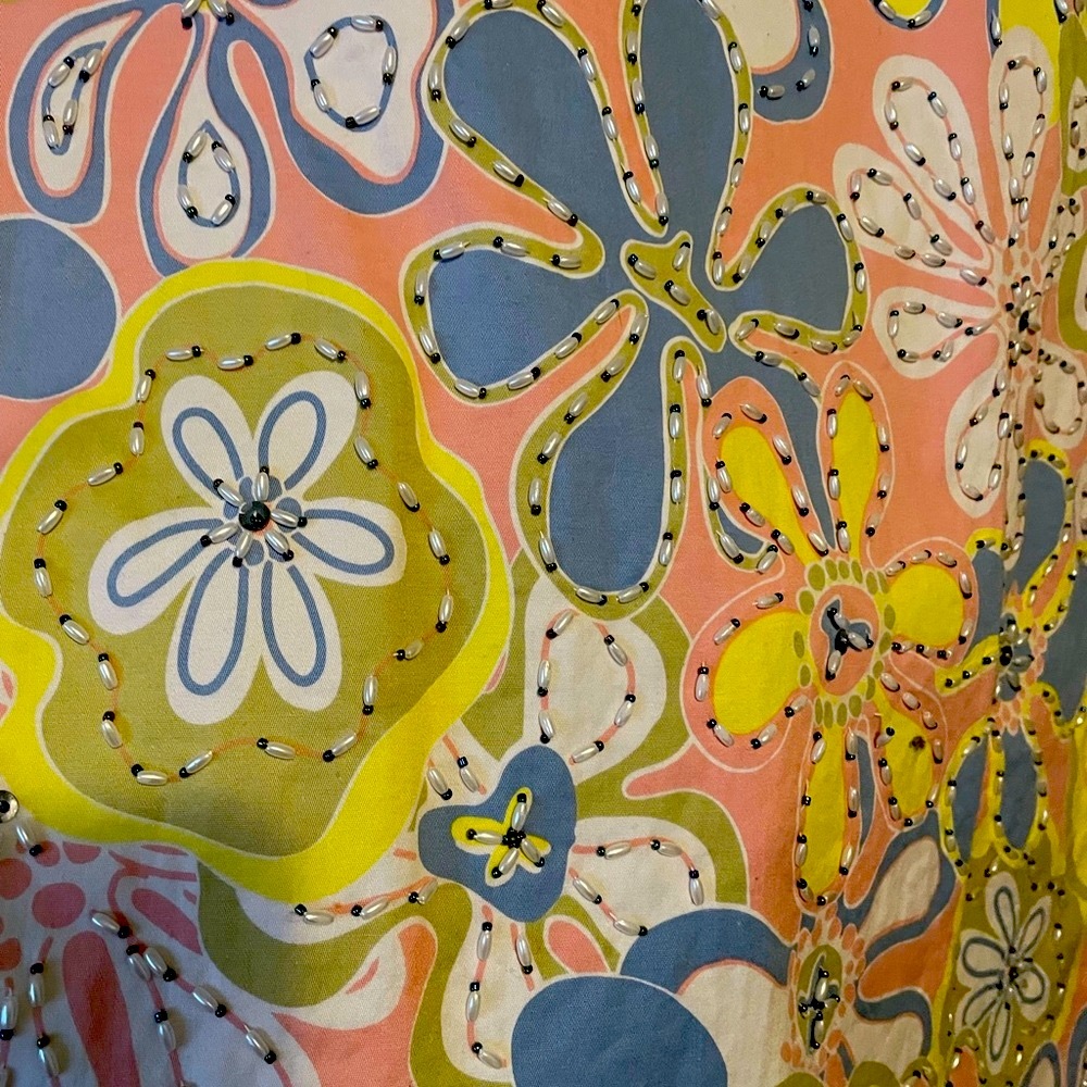 Mod Flower 60’s Tunic - Picture 8 of 8
